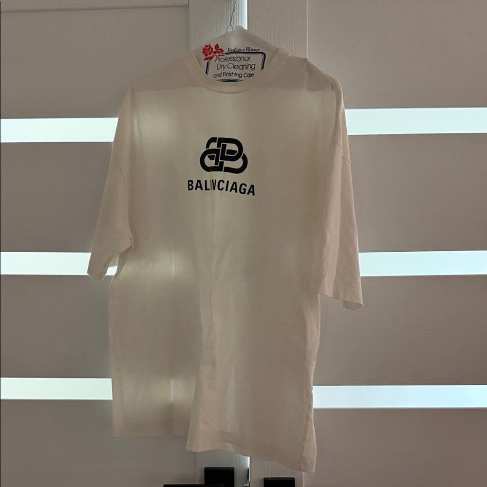 Balenciaga Cream Short Sleeve Tee